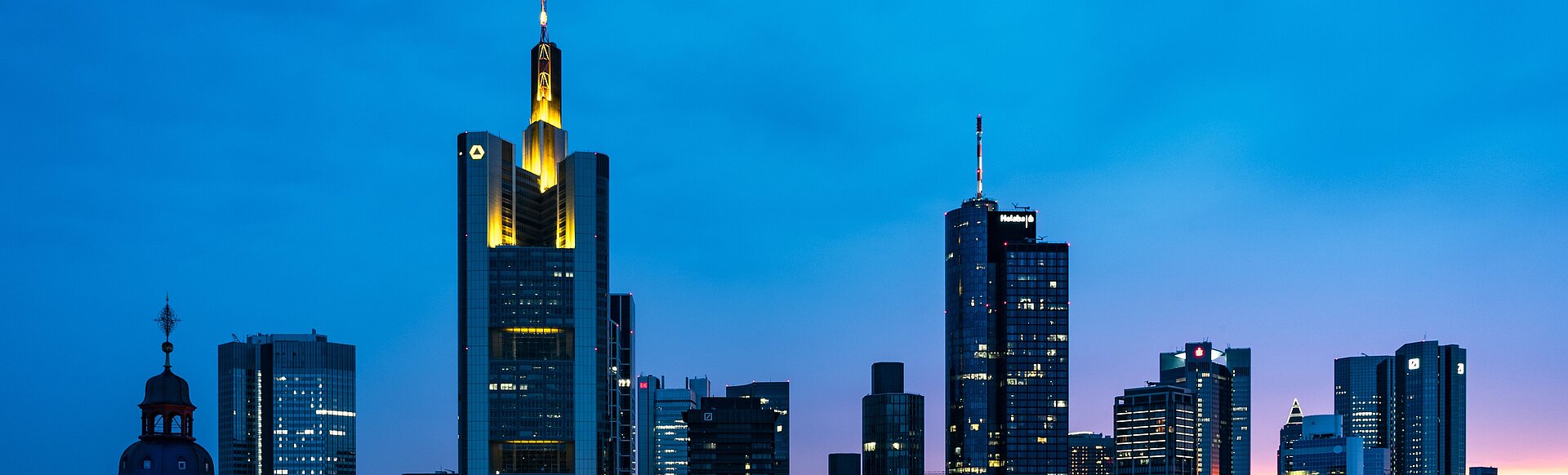 AMERON Frankfurt Neckarvillen Boutique Skyline Destination